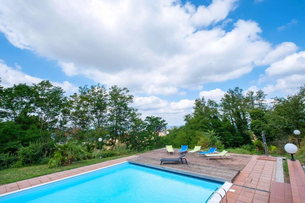 Просторный дом 5+1 в Болонье, Италия