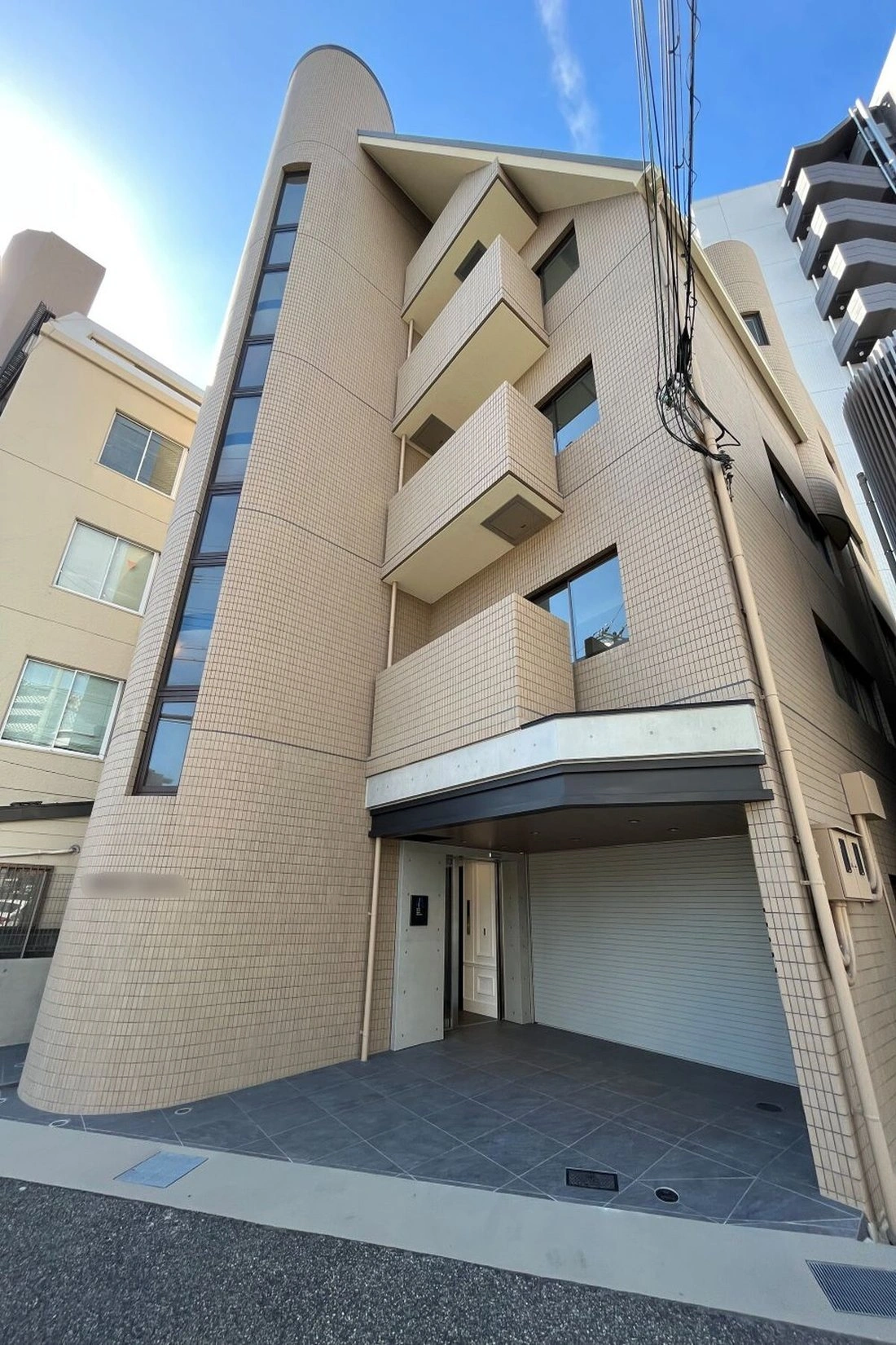 Дом 5+1 с парковкой в Кобе, Япония