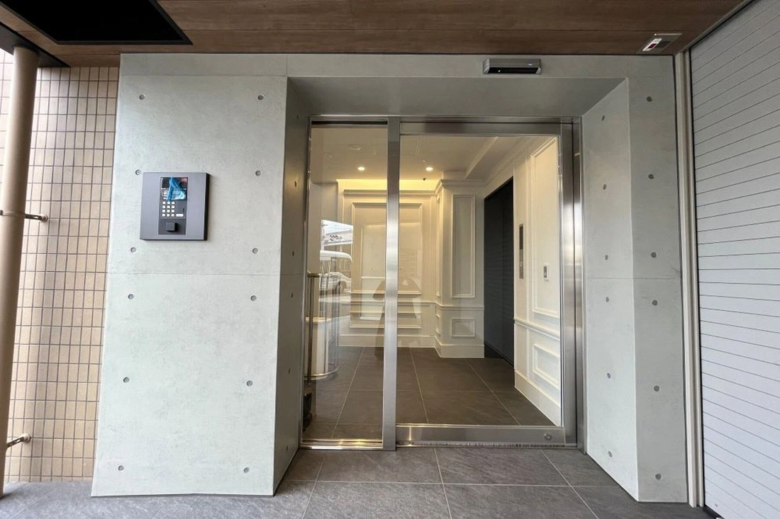 Дом 5+1 с парковкой в Кобе, Япония