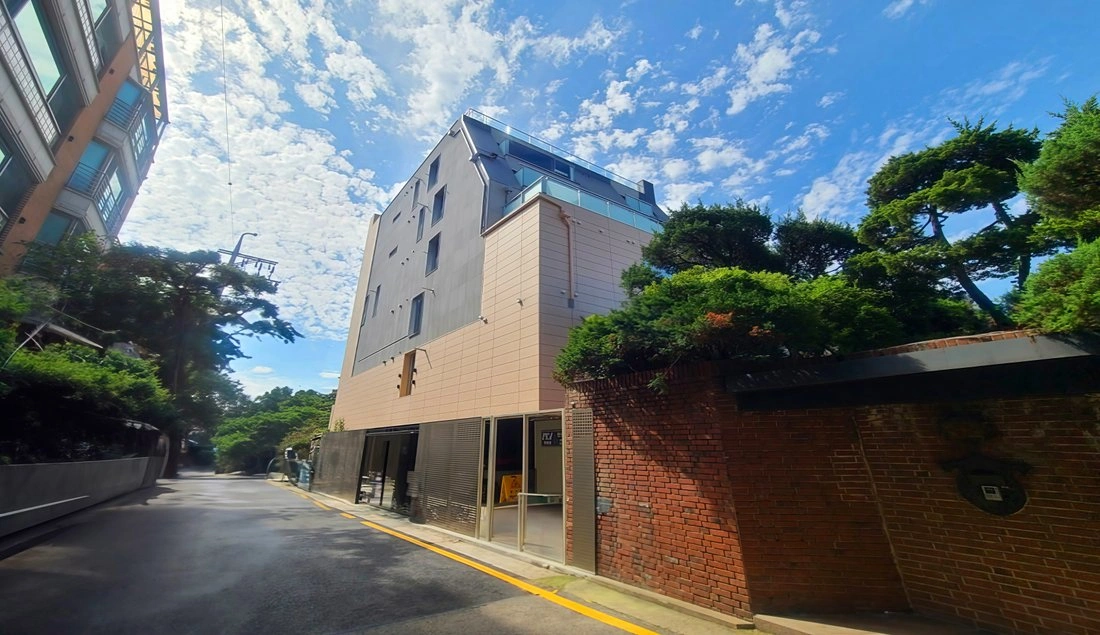 Квартира 3+1 с лифтом в Сеуле, Южная Корея