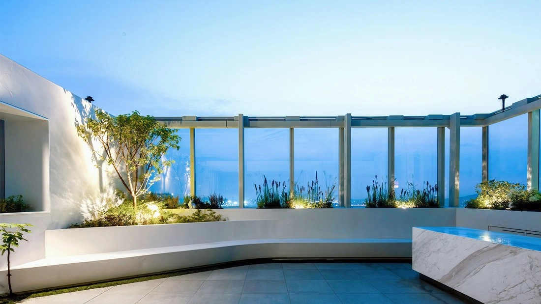 Пентхаус 5+1 с открытым бассейном в Сеуле, Южная Корея