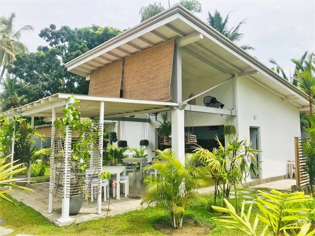 Вилла с садом в Галле, Шри-Ланка