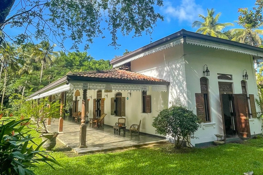 Вилла 302 m2 с садом в Галле, Шри-Ланка