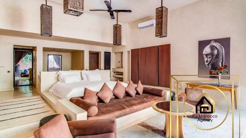 Семейный дом 18+1 в Марракеше, Марокко