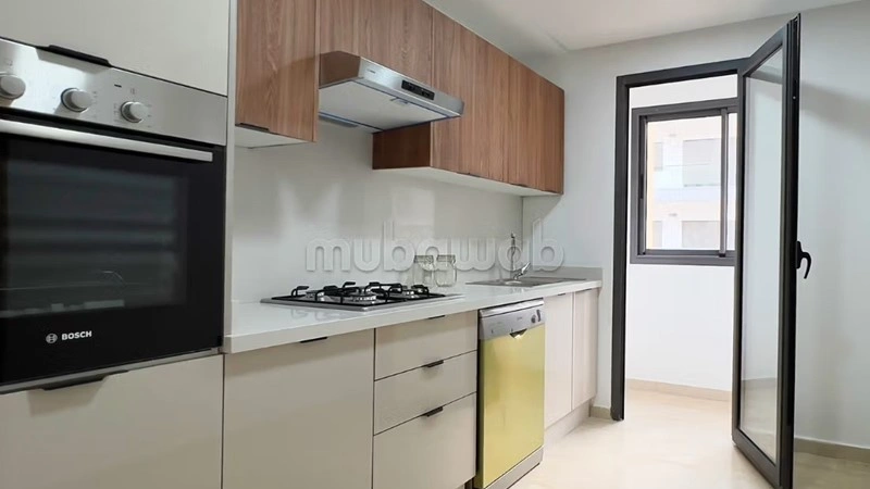 Просторная квартира 3+1 в Касабланке, Марокко