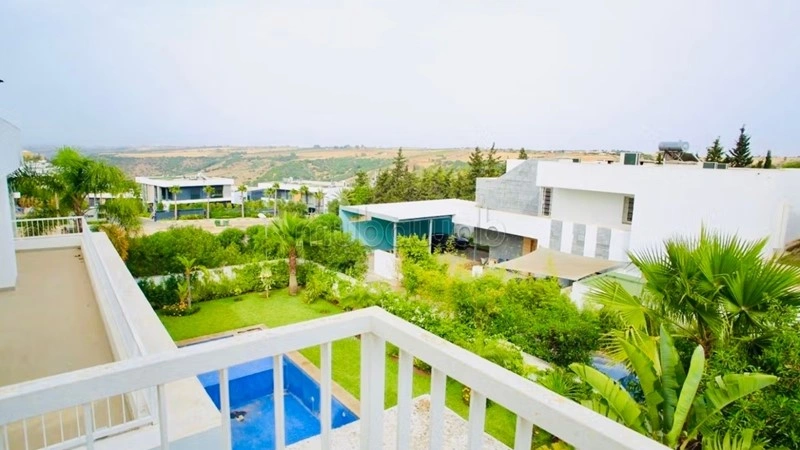 Светлая вилла 4+1 в Рабат‑Сале‑Тамара, Марокко