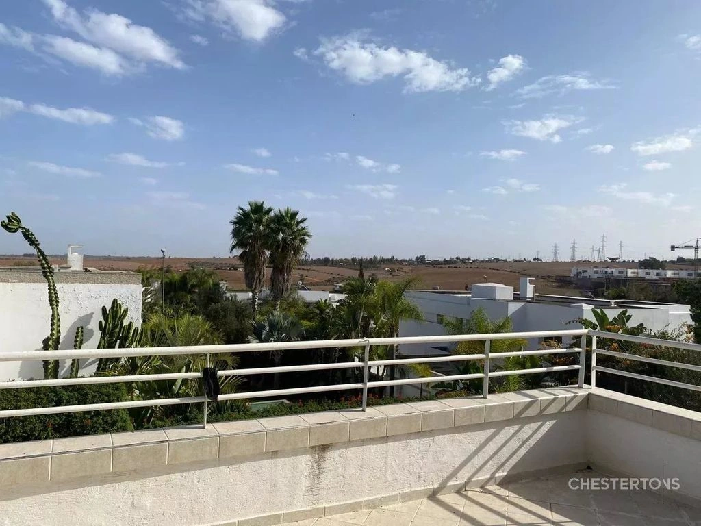 Просторная вилла 4+1, 500 m2 в Темаре, Марокко