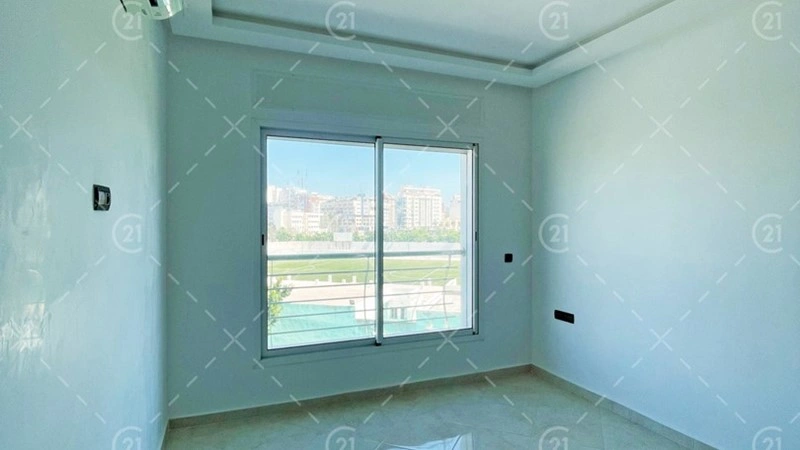 Светлая квартира 2+1 в Танжере, Марокко