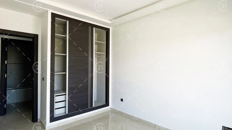 Светлая квартира 2+1 в Танжере, Марокко