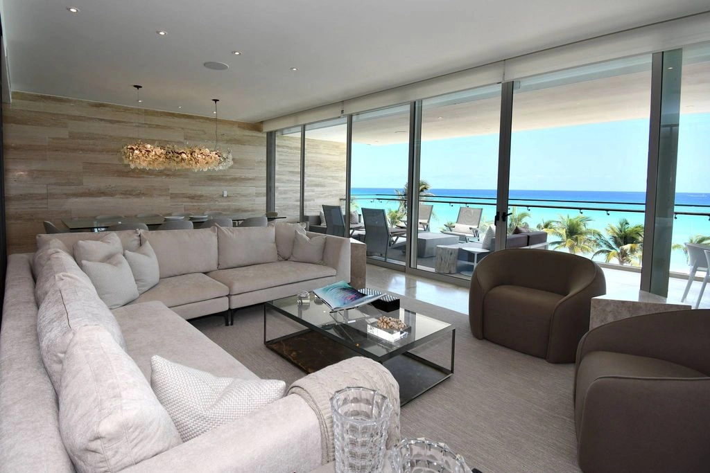 Просторная 5-спальная квартира в Канкуне, Мексика