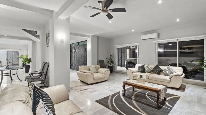 Просторный дом с 5 спальнями у пляжа в Пуэрто-Вальярта, Мексика