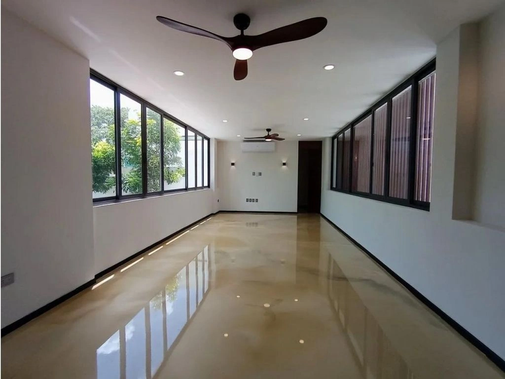 Просторный дом площадью 1050 m² в Мериде, Мексика
