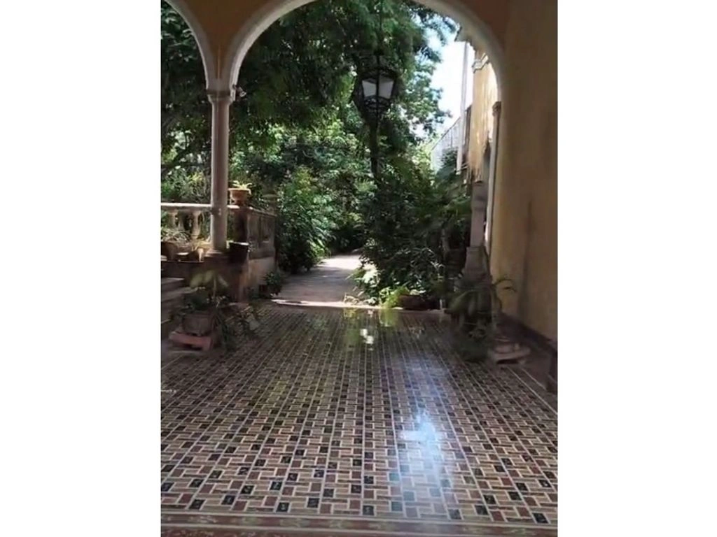 Просторный дом 800 m2 в Мериде, Мексика