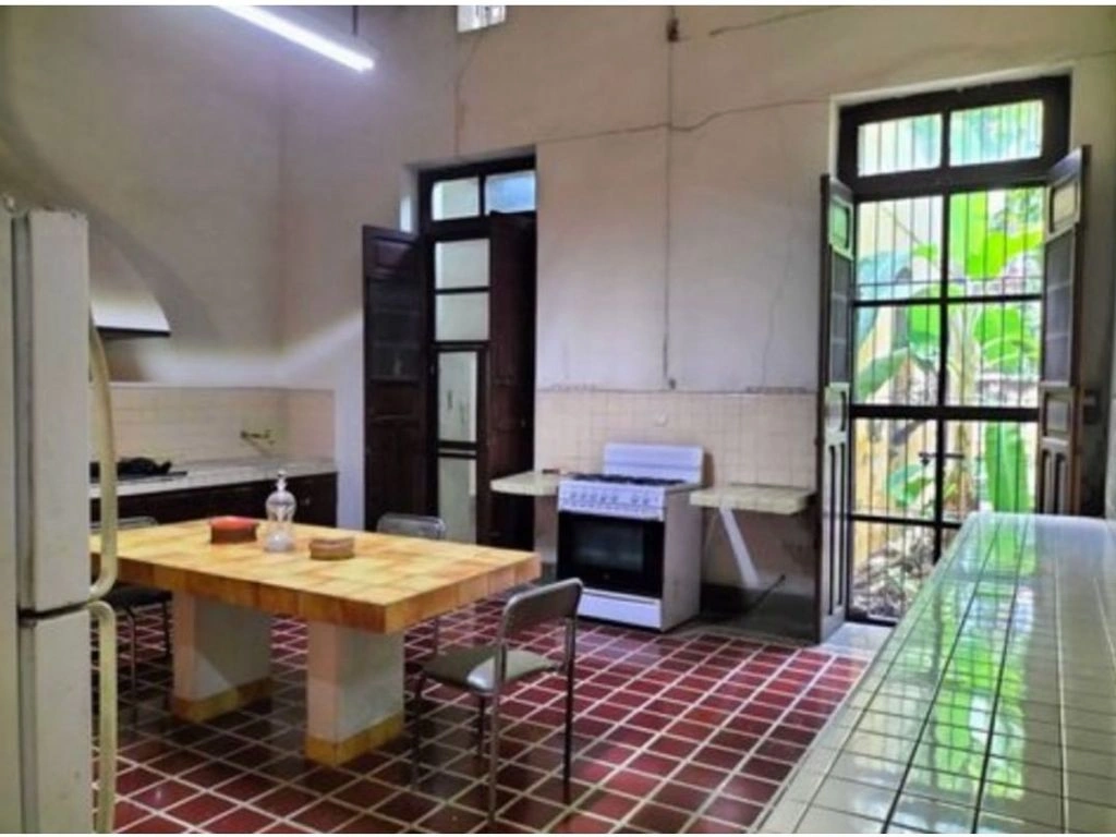 Просторный дом 800 m2 в Мериде, Мексика