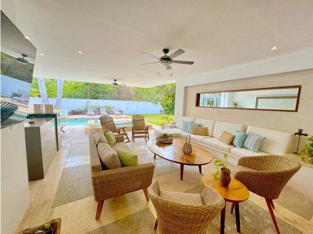 Уютный дом 809 м² в Мериде, Мексика