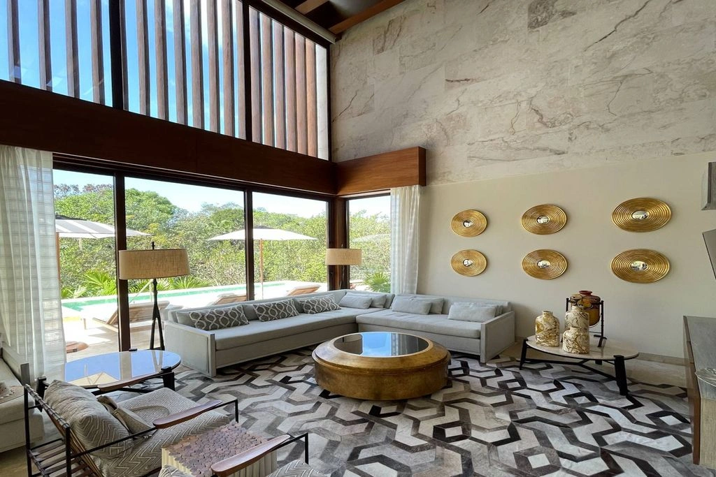 Просторная вилла с четырьмя спальнями в Плайя‑дель‑Кармен, Мексика