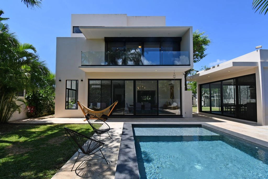 Комфортабельная вилла площадью 665 m² в Плайя-дель-Кармен, Мексика