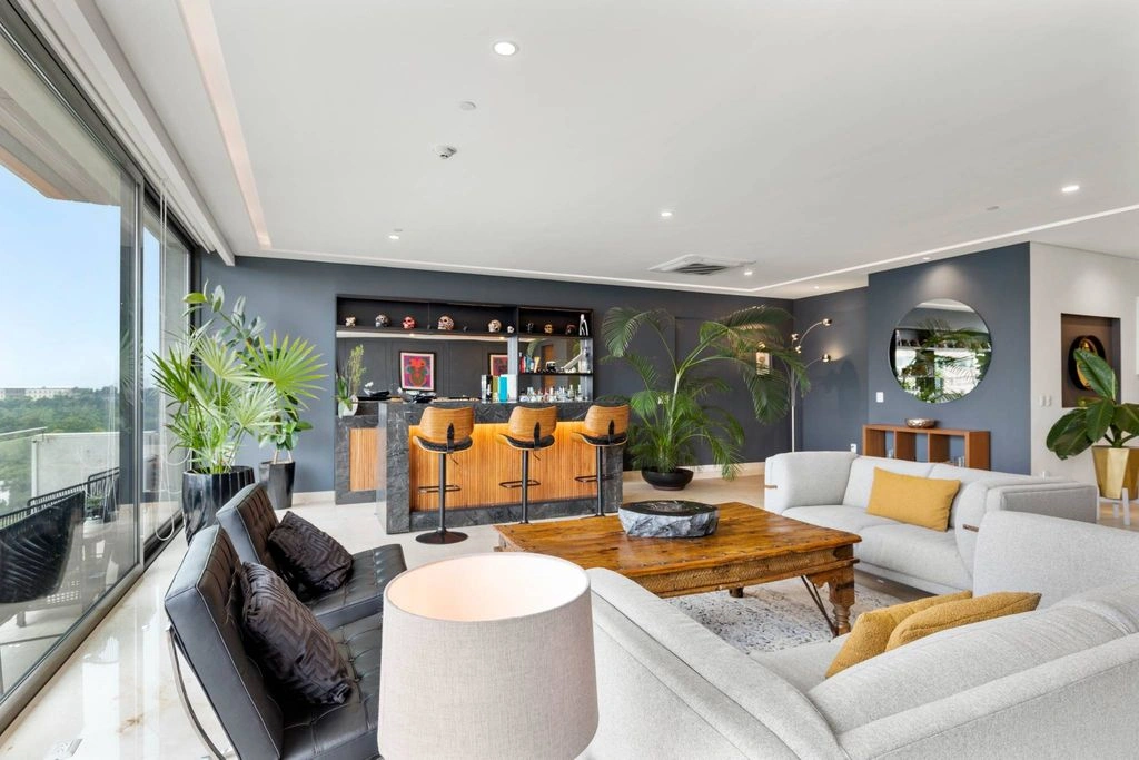 Просторная трехкомнатная квартира в Мехико, Мексика