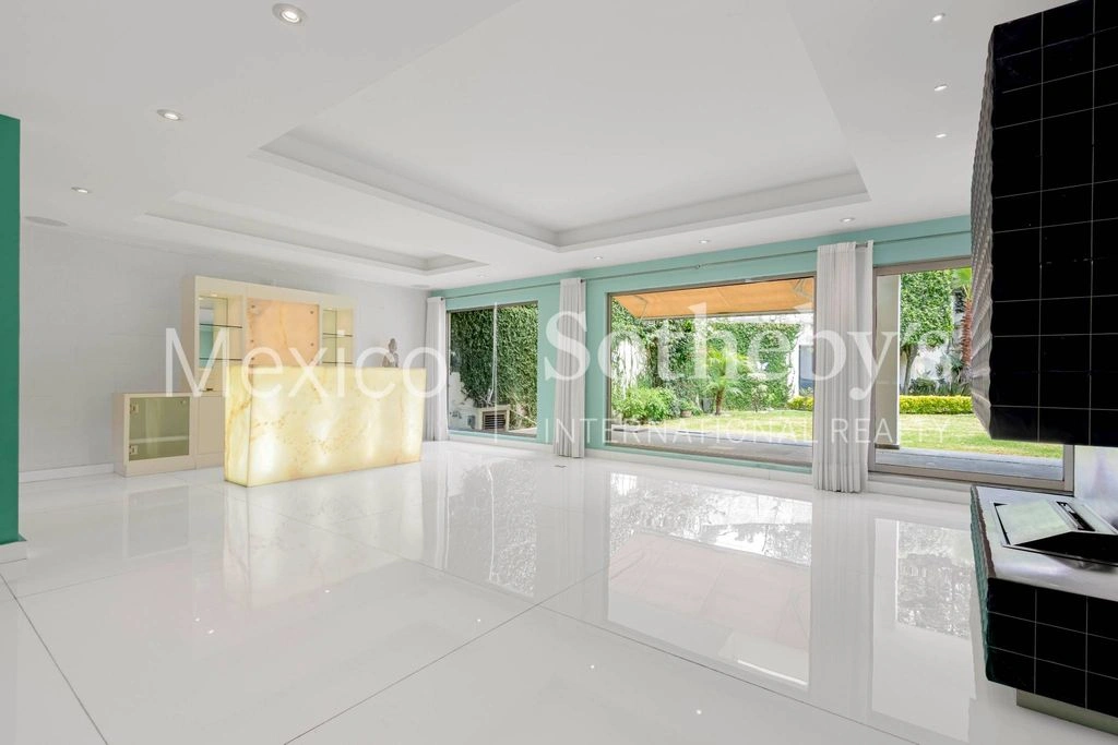 Просторный дом с 5 спальнями в Мехико, Мексика