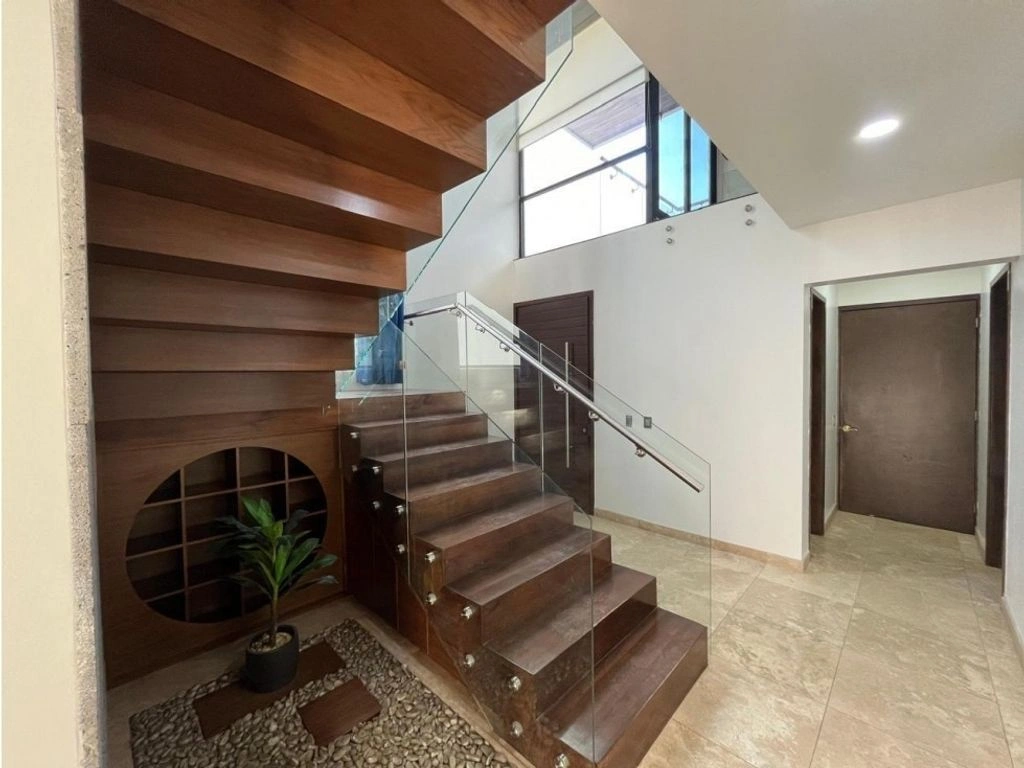 Светлая 5-спальная вилла в Тихуане, Мексика