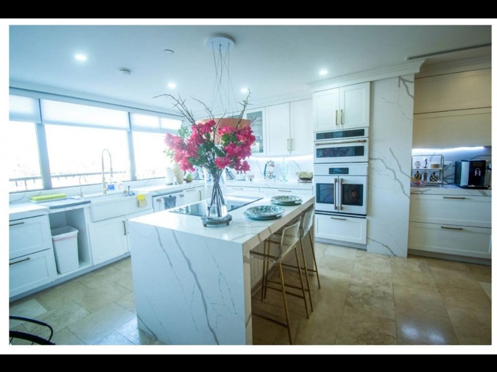 Светлый пентхаус в Тихуане, Мексика