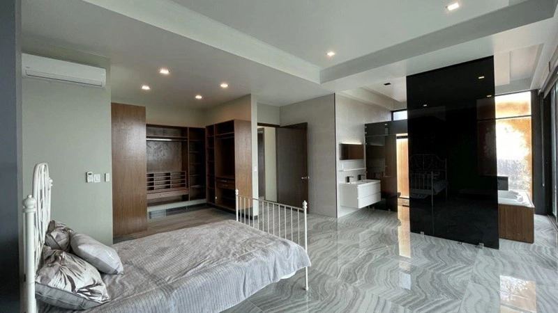 Просторный дом с 4 спальнями в Тихуане, Мексика