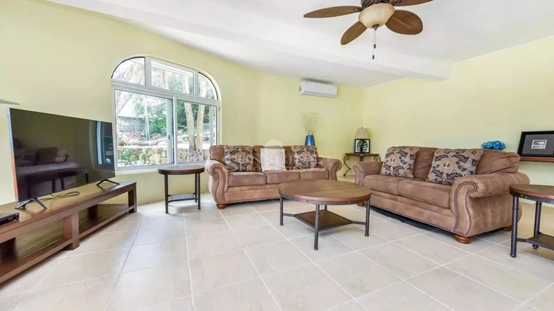 Обновлённая вилла 4+1 в Филлипсбурге, Сен‑Мартен