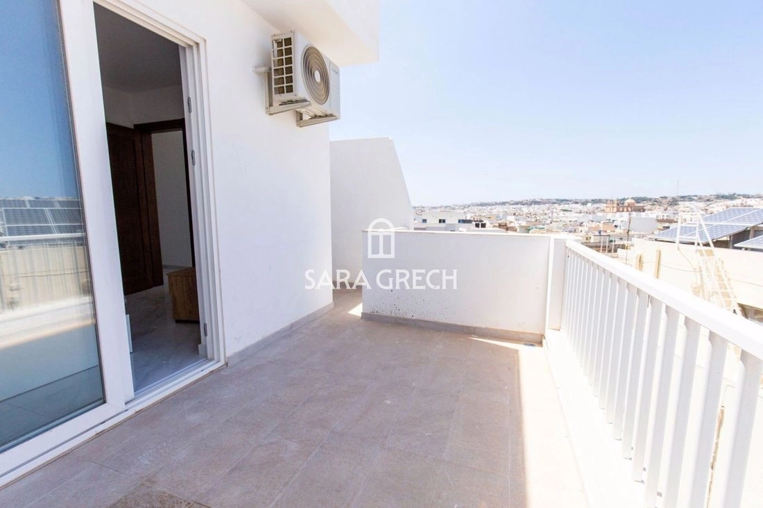 Пентхаус 3+1 с панорамным видом в Биркиркаре, Мальта