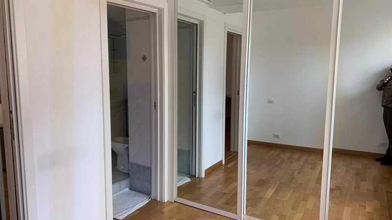 Престижная квартира площадью 55 м2 в районе Сен-Роман в Монако