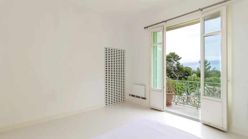 Unique 450 m2 Liberty Style Villa in Monaco