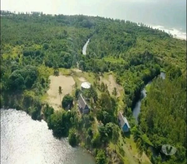 Живописный полуостров площадью 44 га в Тоамасина, Мадагаскар