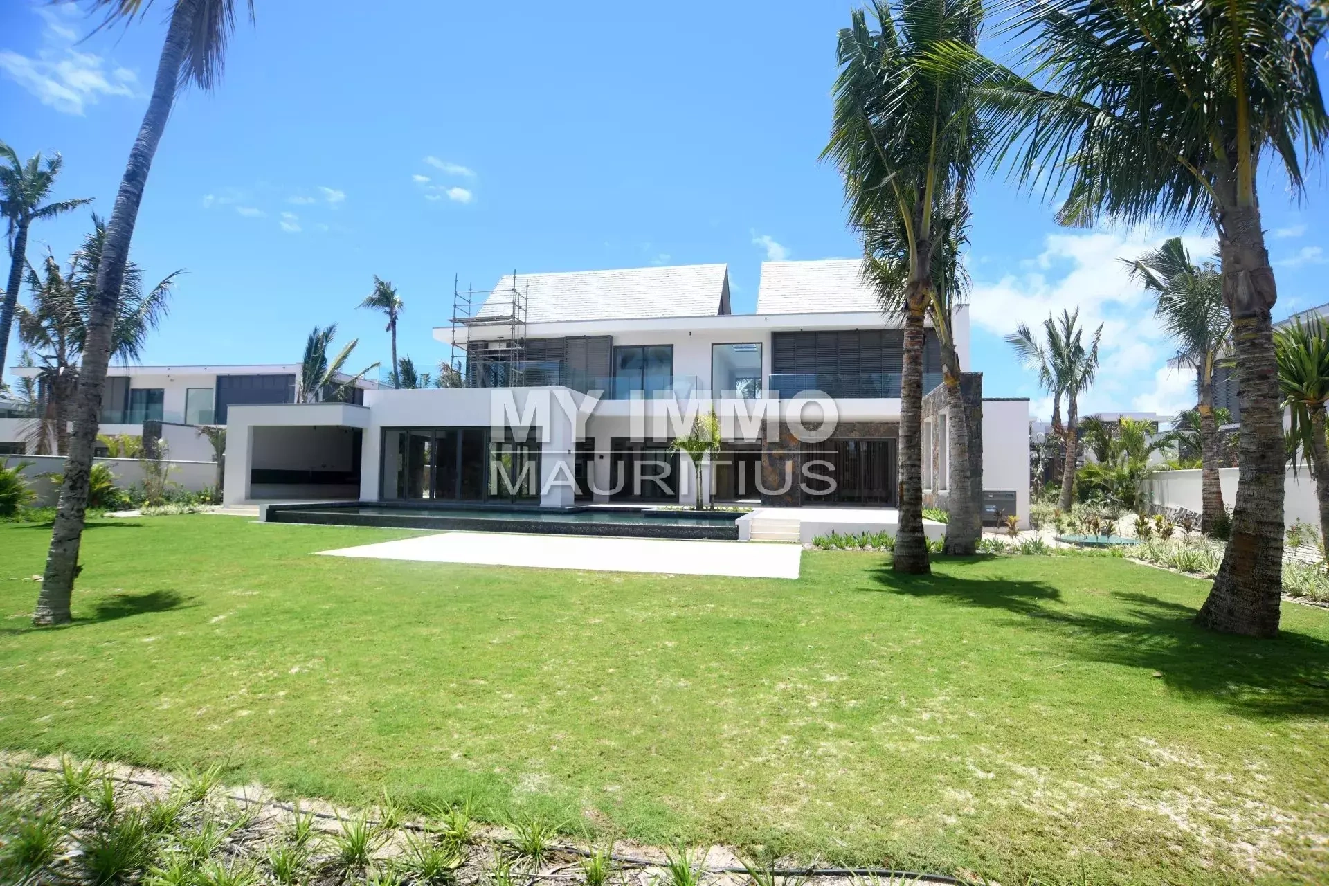 Уютная 4‑спальная вилла в Poste de Flacq