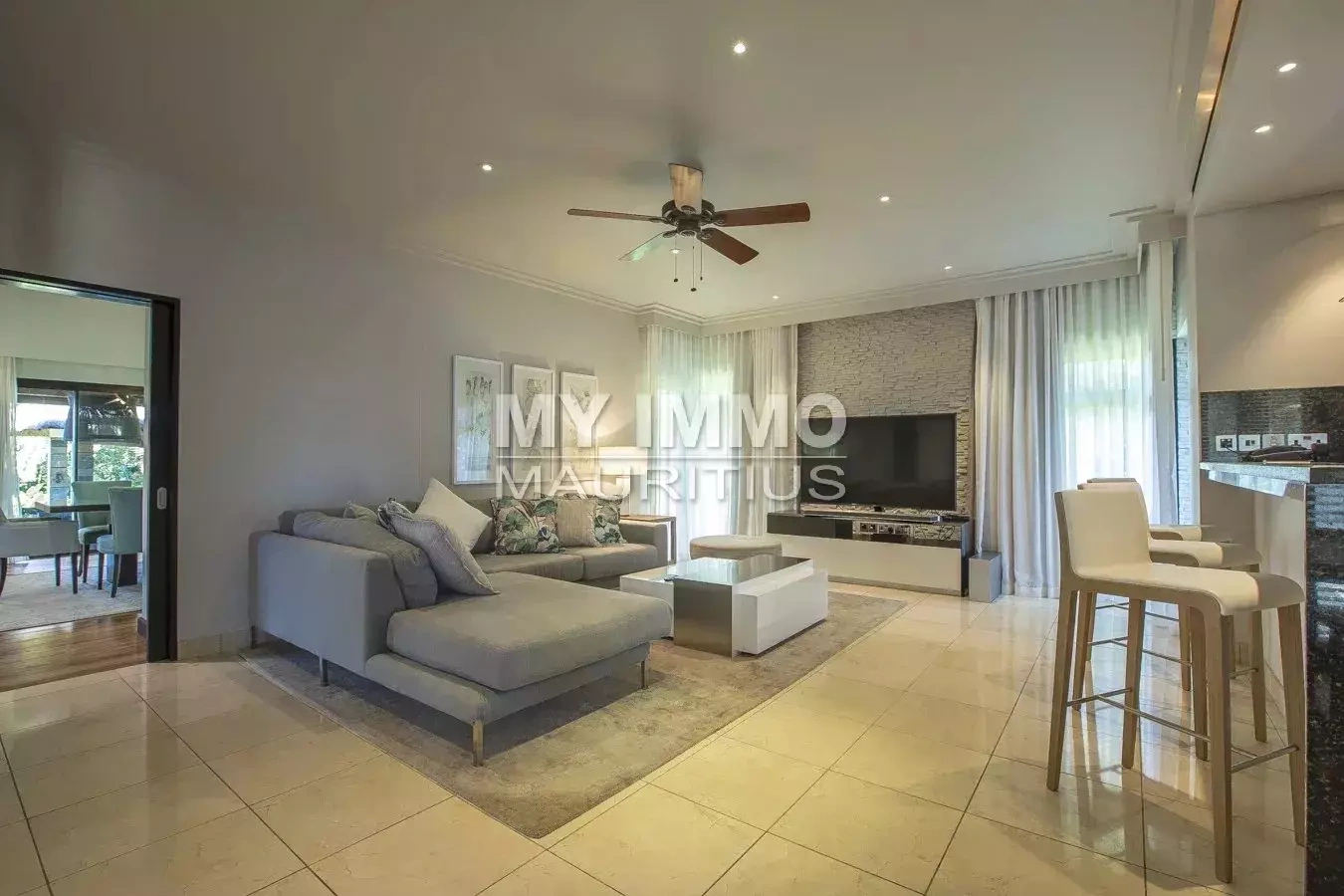 Просторная вилла с 5 спальнями в Порт-Луи, Маврикий