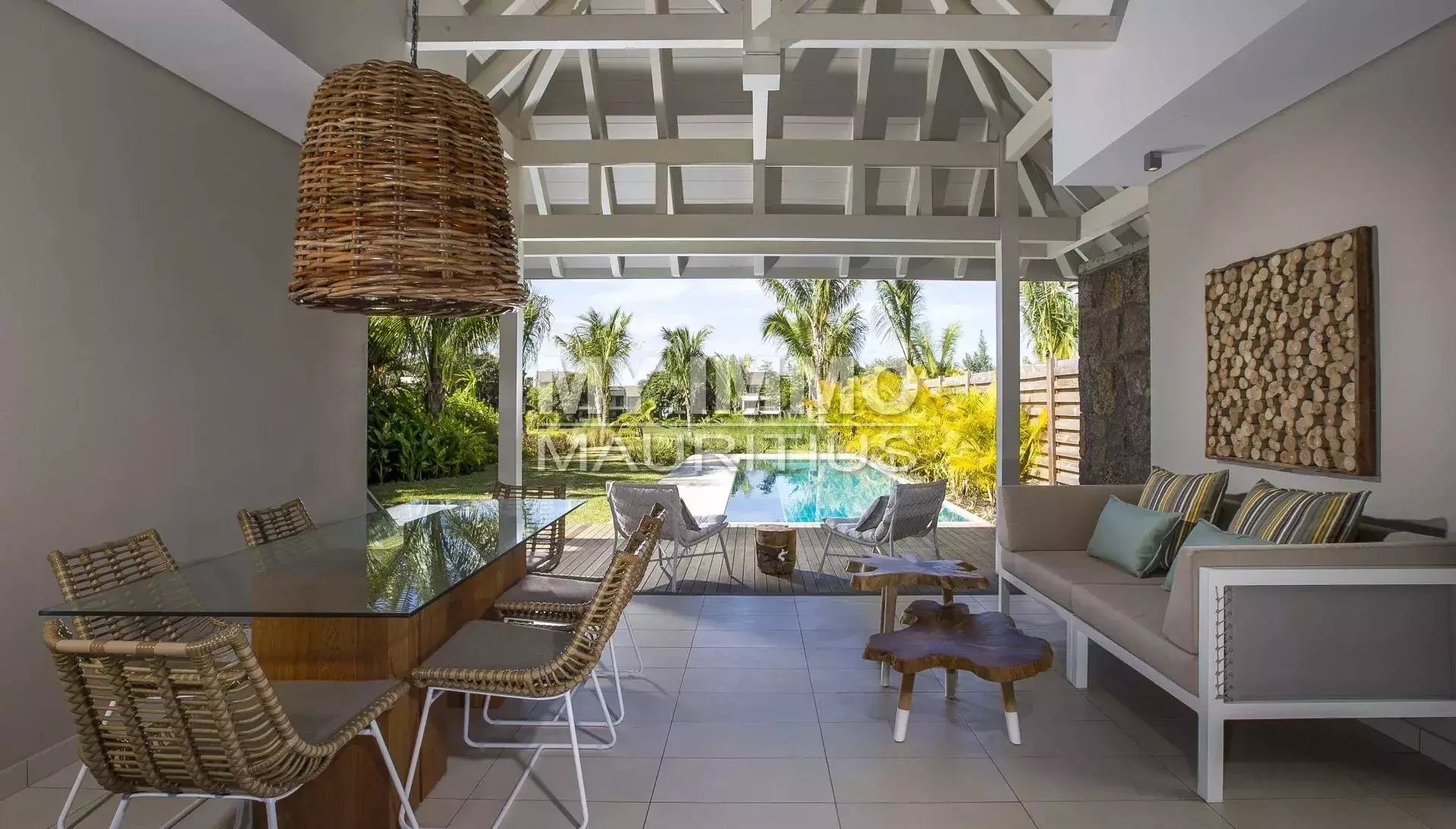 Современная вилла с 3 спальнями в Бью-Чемп, Маврикий