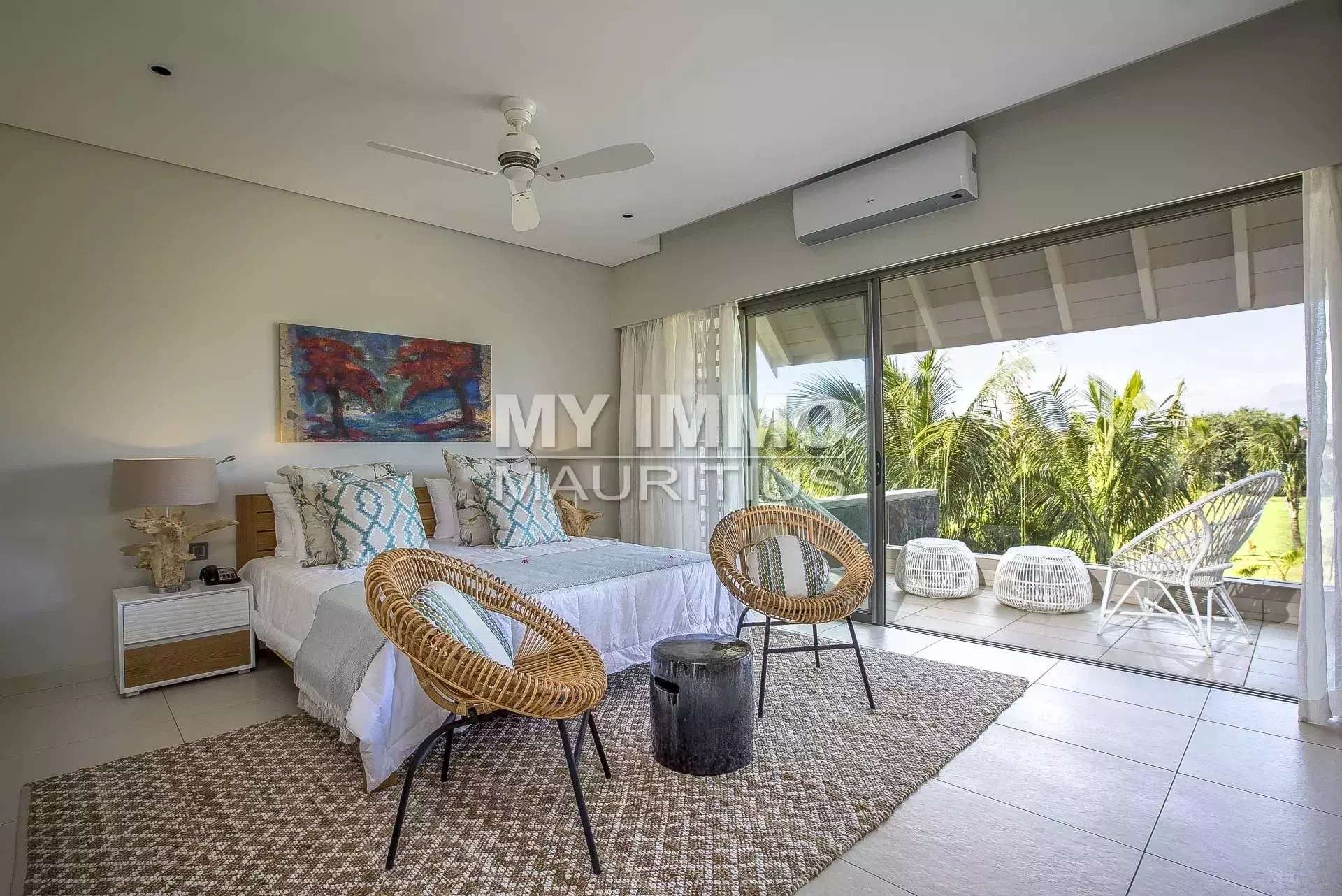 Современная вилла с 3 спальнями в Бью-Чемп, Маврикий