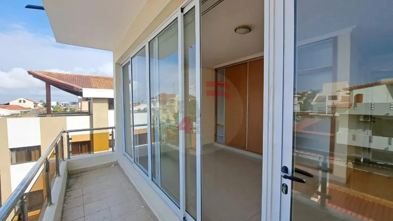 Дом с балконом в Мапуту, Мозамбик