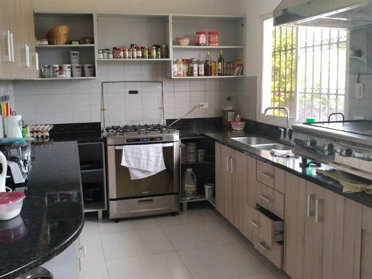 Дом 482 m2 с садом в Манагуа, Никарагуа