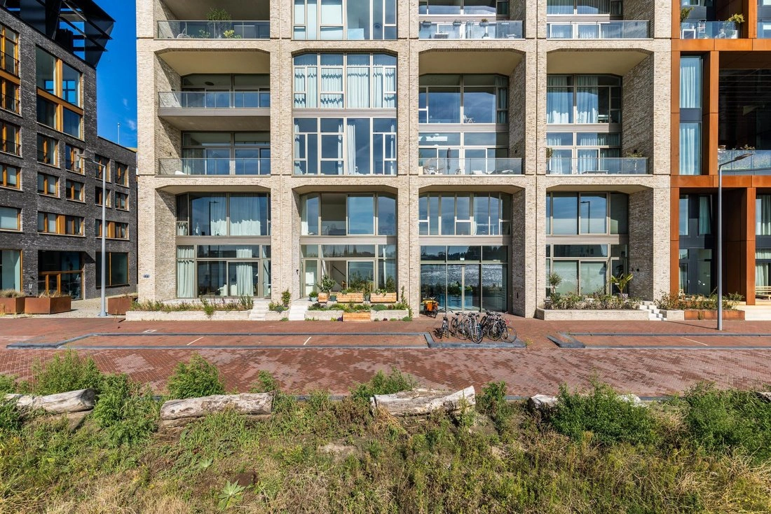 Престижная квартира с двумя спальнями в Роттердаме, Нидерланды