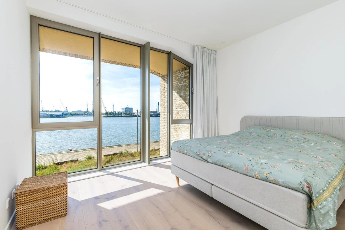 Престижная квартира с двумя спальнями в Роттердаме, Нидерланды