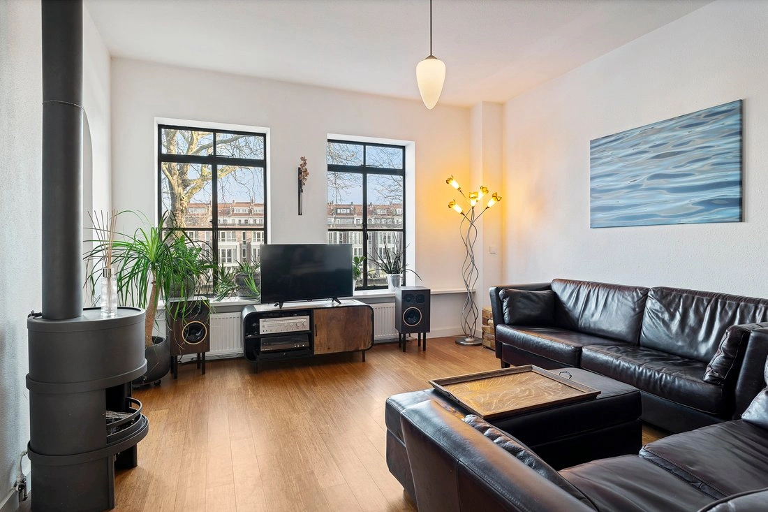 Комфортный таунхаус 3+1 в Шейдаме, Нидерланды