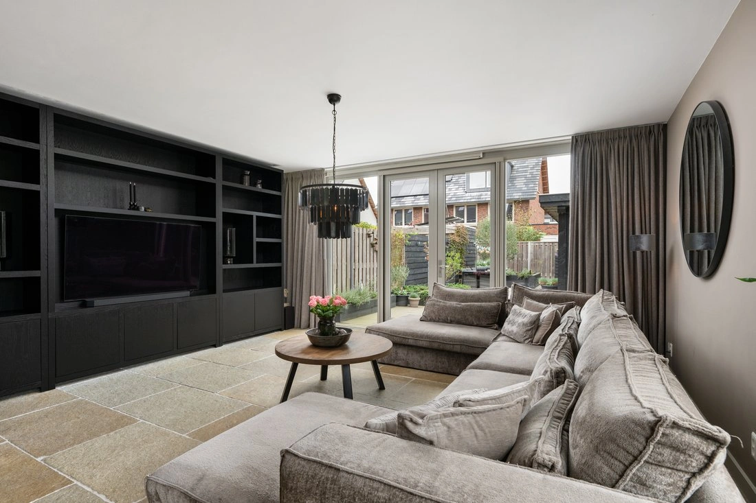 Просторный дом с четырьмя спальнями в Беркель-эн-Роденрейс, Нидерланды