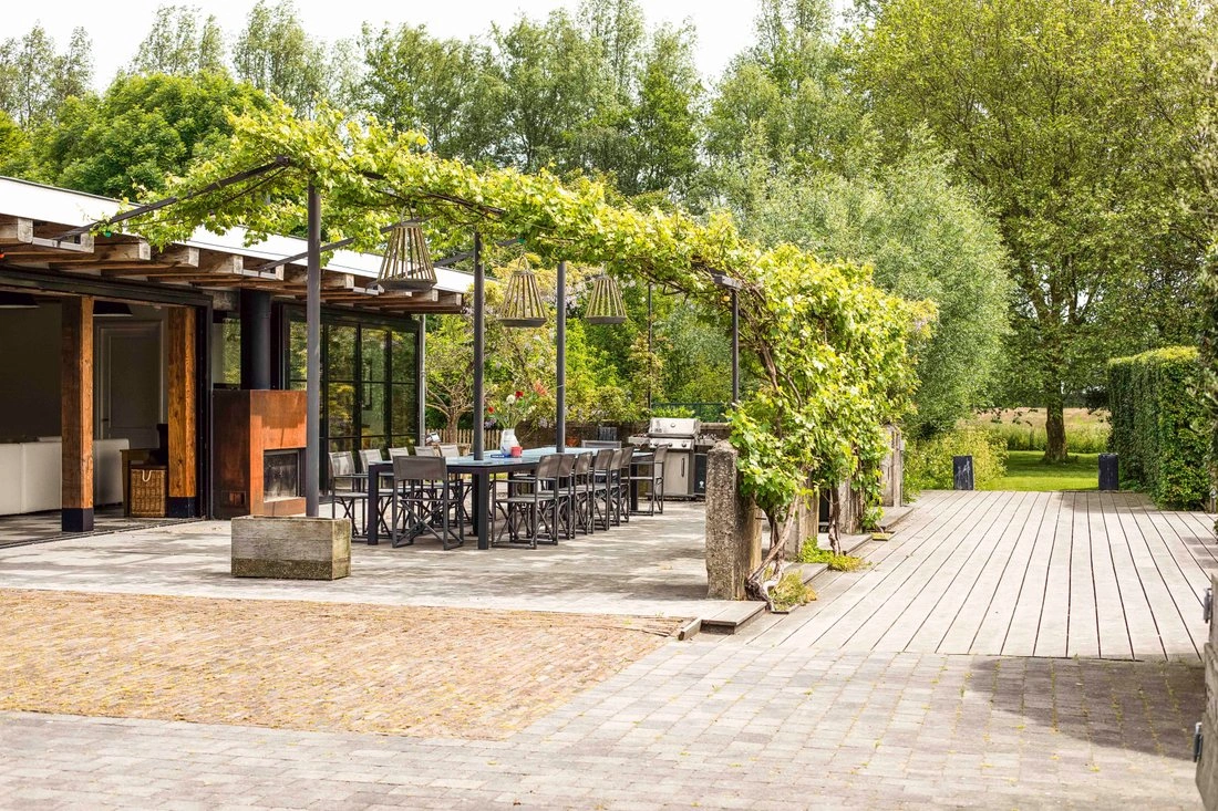 Уютная вилла с четырьмя спальнями в Утрехте, Нидерландах