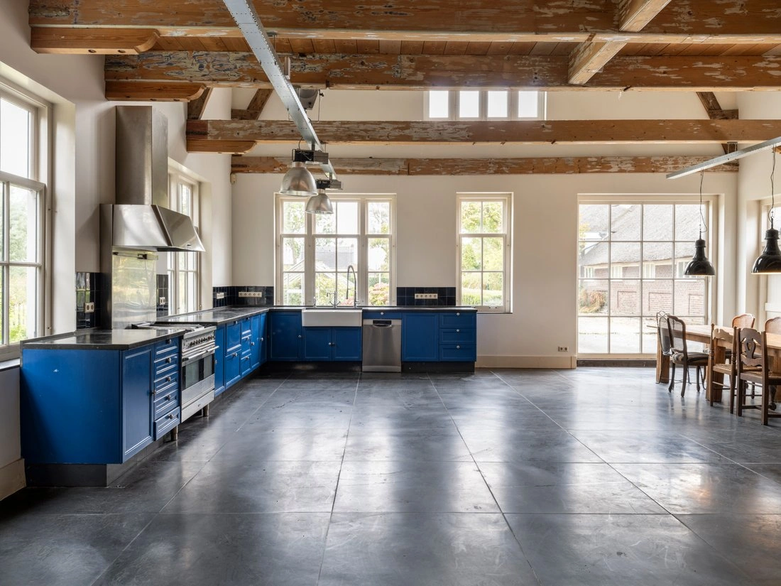 Уютная вилла с четырьмя спальнями в Утрехте, Нидерландах