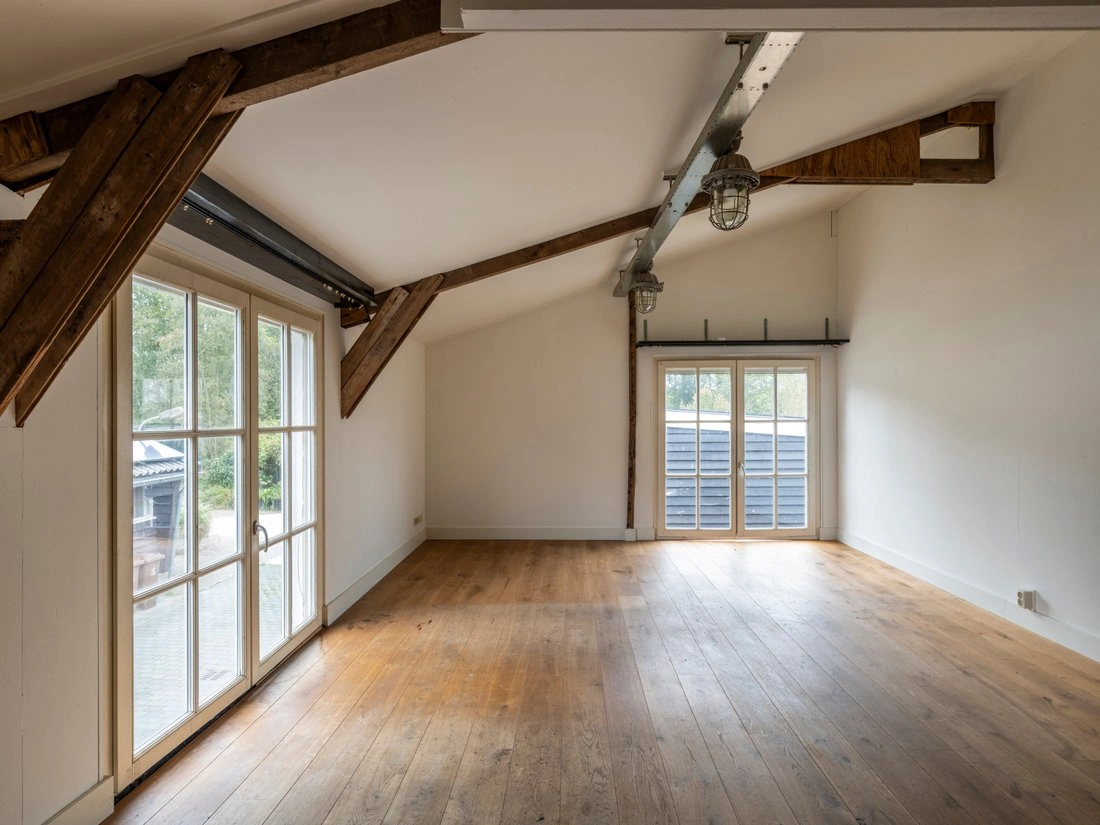 Уютная вилла с четырьмя спальнями в Утрехте, Нидерландах