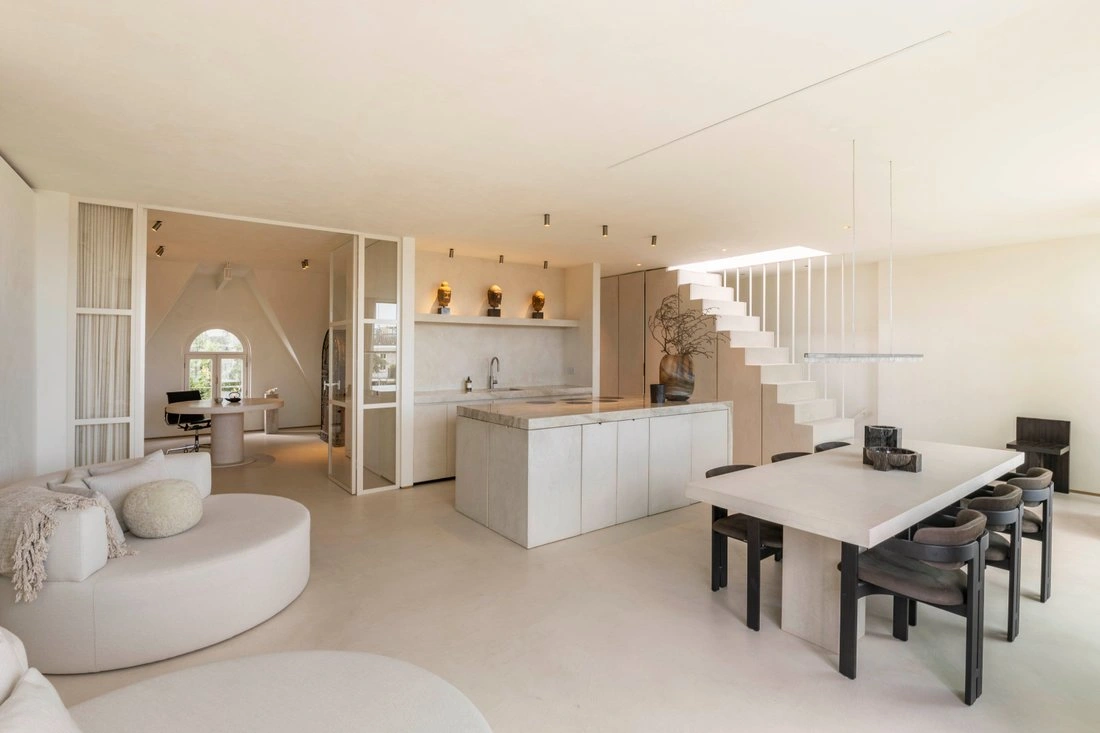 Светлая квартира 104 м² в Амстердаме, Нидерланды