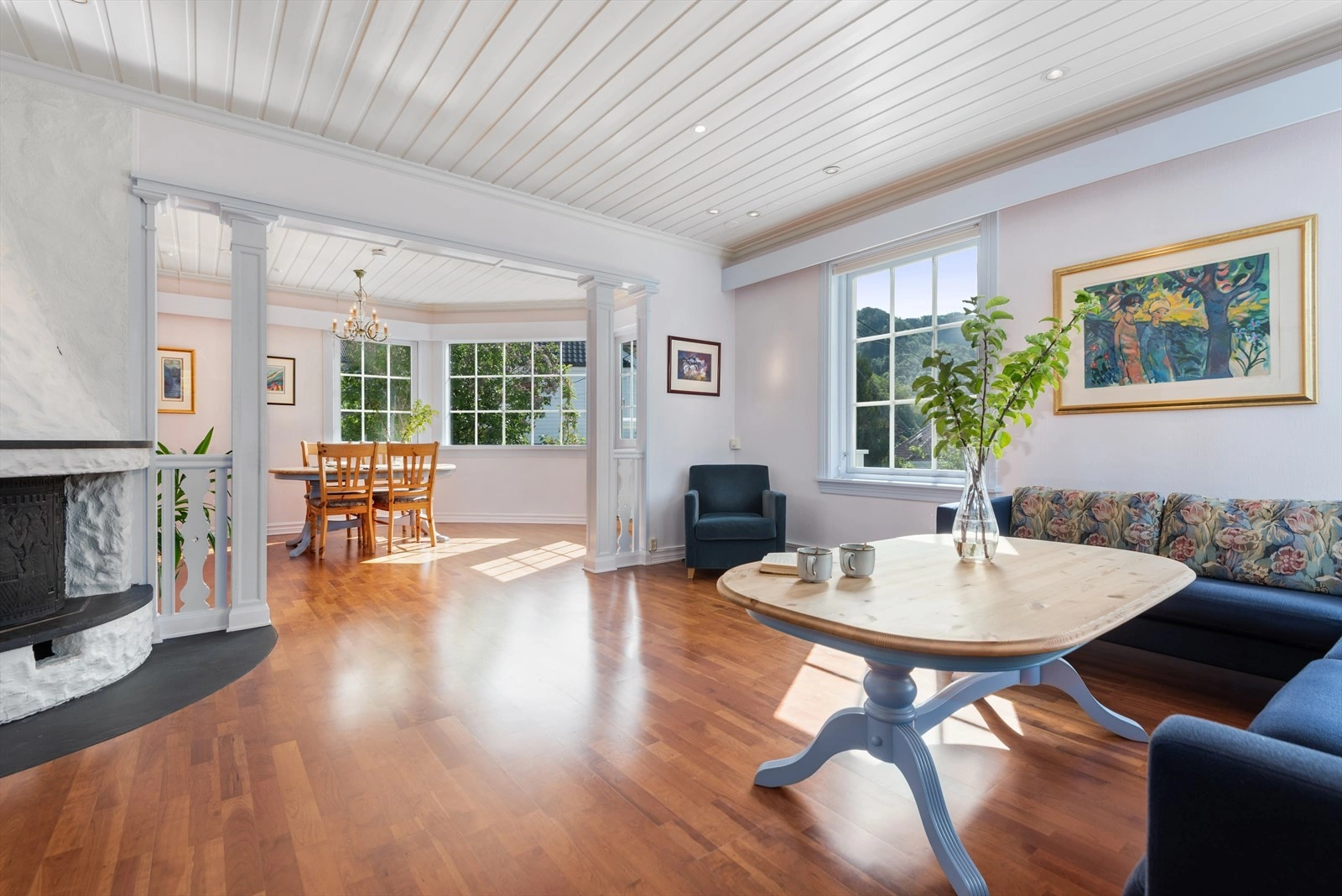 Трёхэтажный дом 8+1 в Бергене