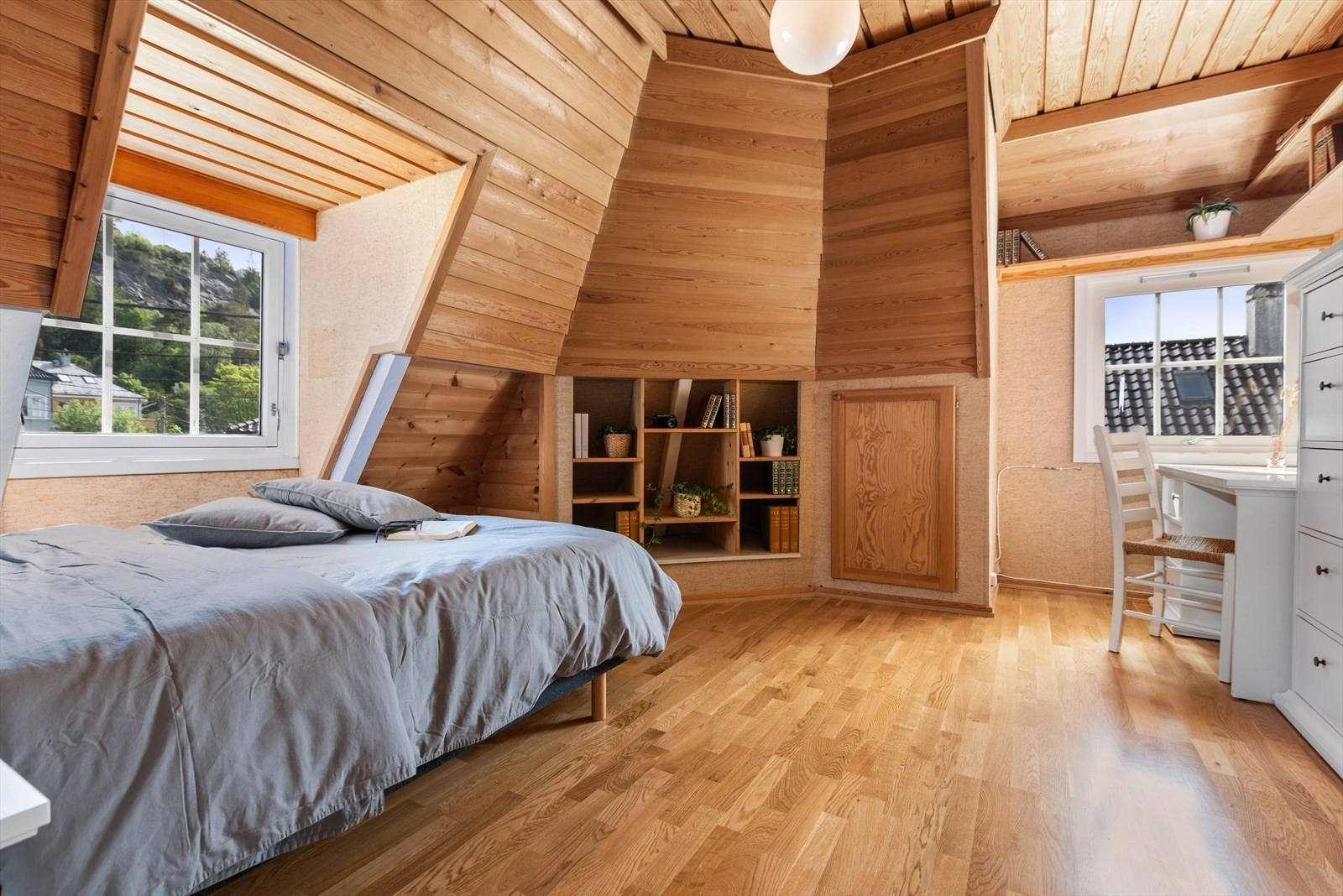 Трёхэтажный дом 8+1 в Бергене