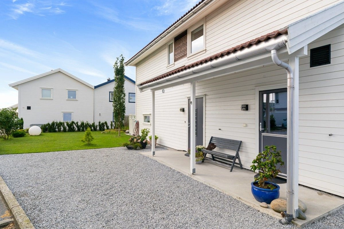 Дом с 5 спальнями в Бергене