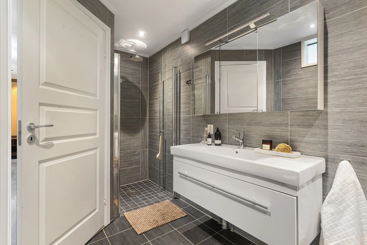 Просторный дом в престижном районе Осло с удобной планировкой, Норвегия