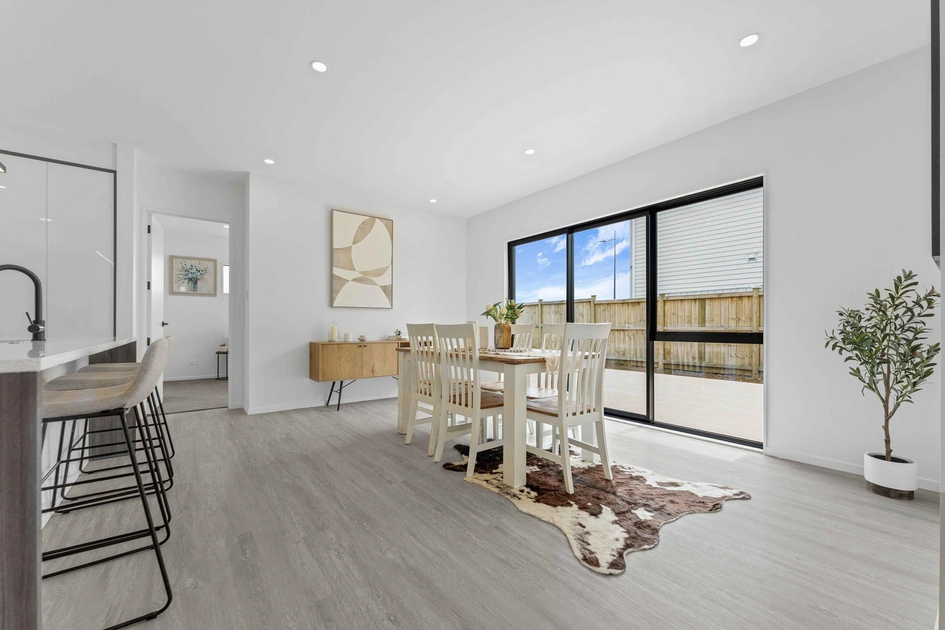 Спокойный дом 4+1 в Окленде, Новая Зеландия